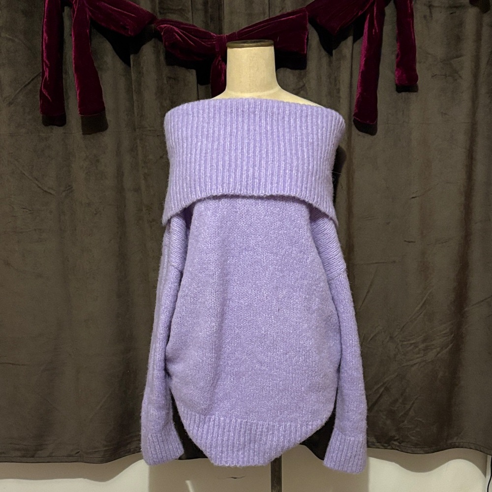 NWT Banana Republic purple large Off-Shoulder Women Sweater alpaca wool